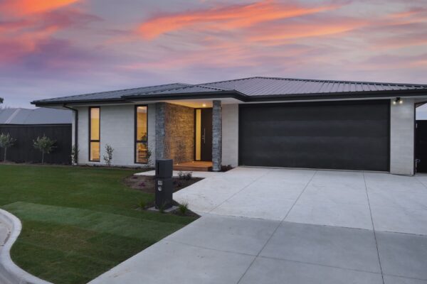 dp_homes_stoke_3_183sqm_3